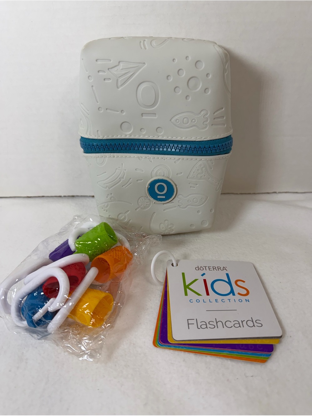 doTerra Kids Collection Kit Case Toppers with Carabiners Flash Cards No Oils New